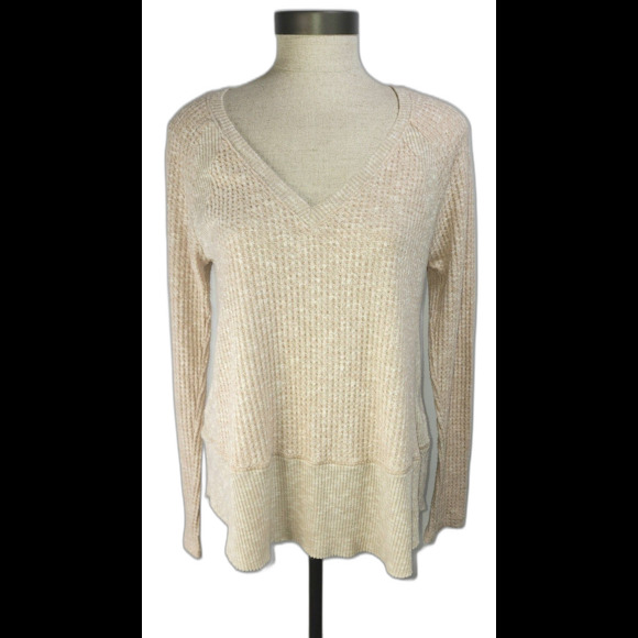 Anthropologie Sweaters - Anthropologie Eri & Ali cream knit v-neck sweater size small